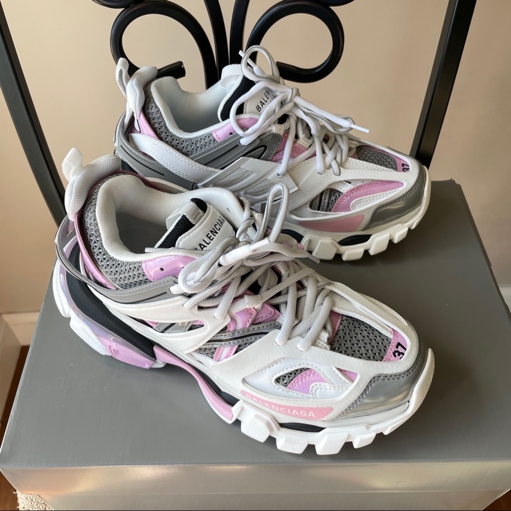 NIB Balenciaga track women’s sneakers - Picture 4 of 15